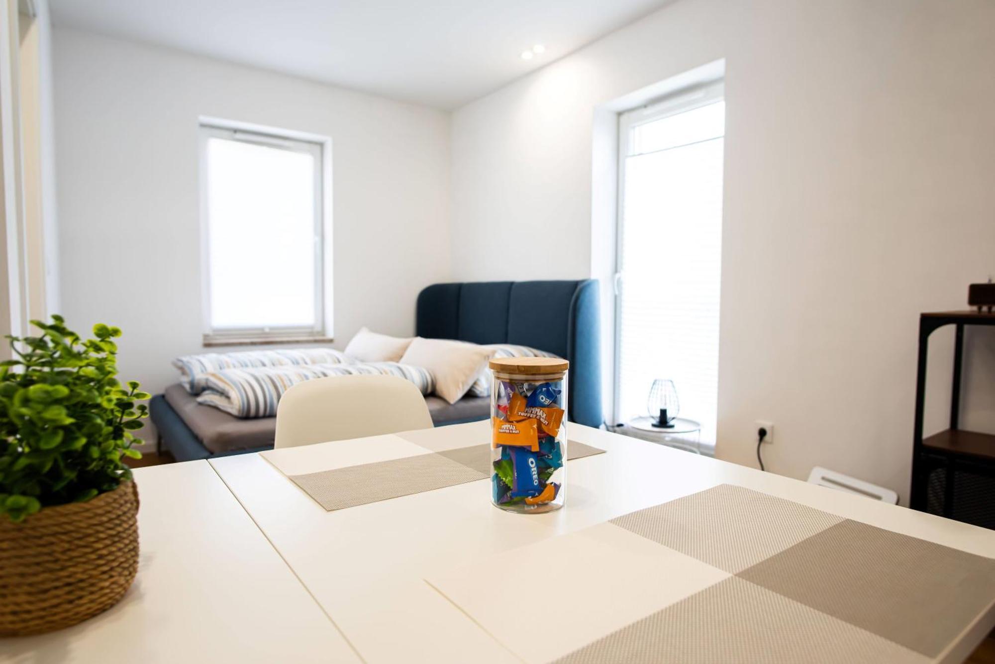 Zentral Gelegenes Apartment Аугсбург Экстерьер фото